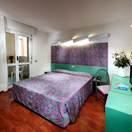 Palace Hotell