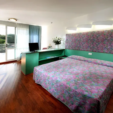 Hotell Palace 4*