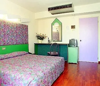 מלון Palace